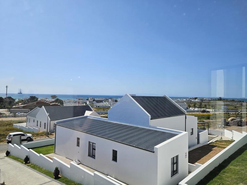 3 Bedroom Property for Sale in Da Gama Bay Western Cape